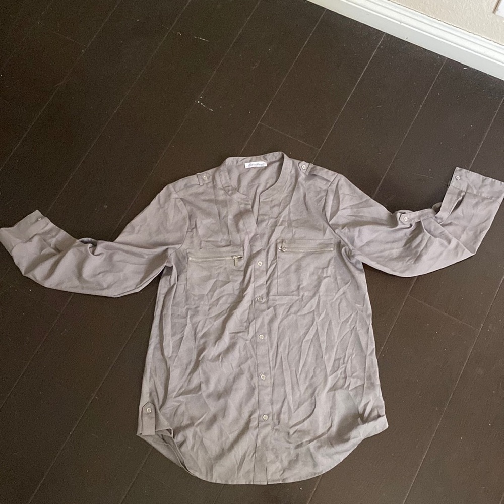 CALVIN KLIEN BUTTON UP